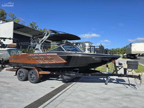 2016 Nautique 200 OPEN BOW, photo 1